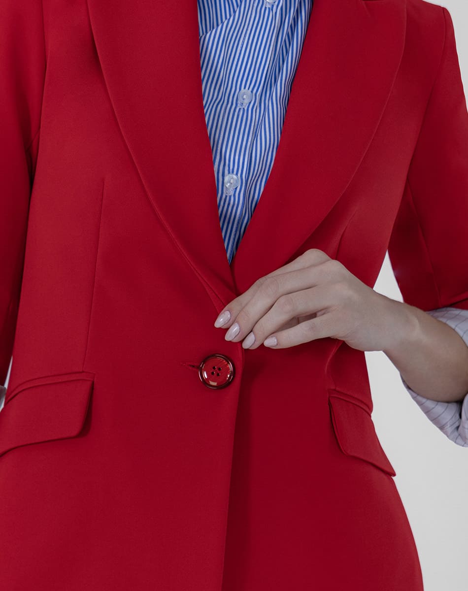 SHYLA| Sleek Cuffed Sleeve Blazer