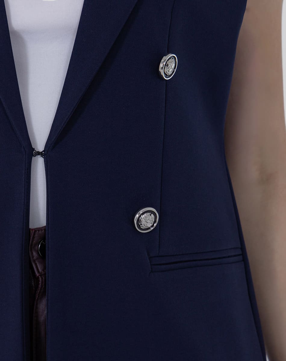 SHYLA | Classic Tailored Vest