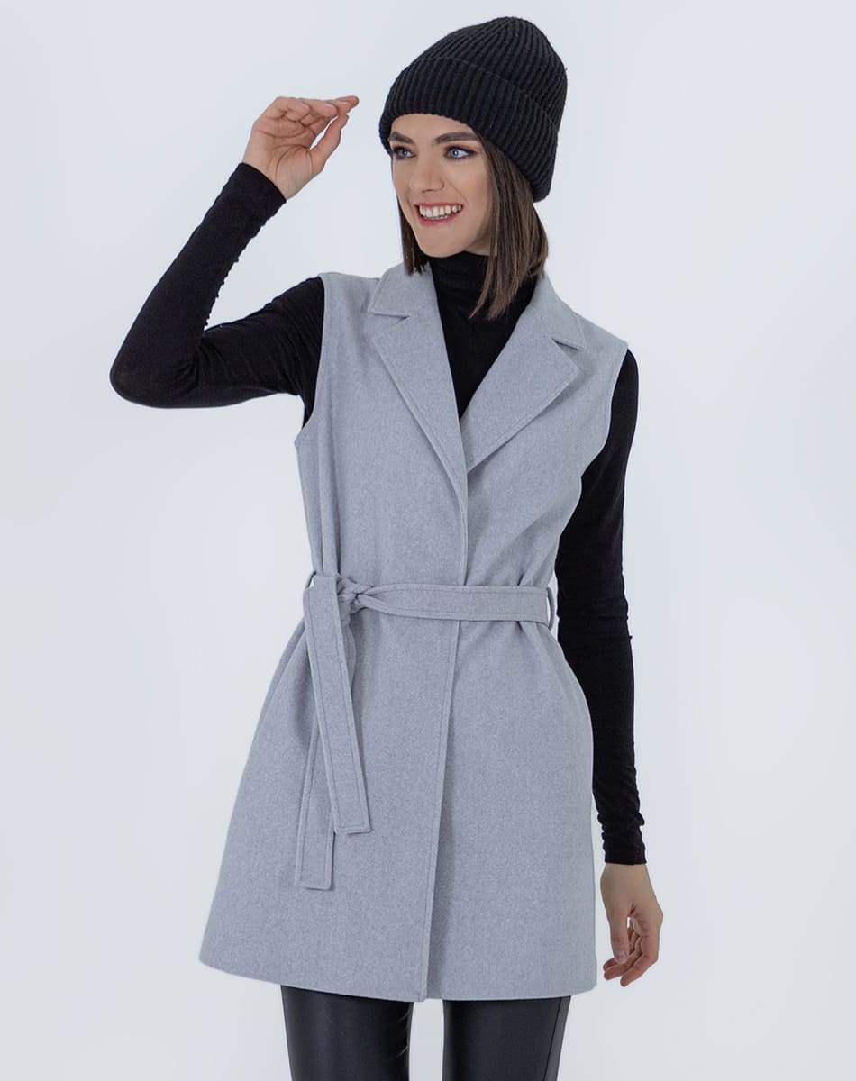 Vest With Double Lapeled Tape