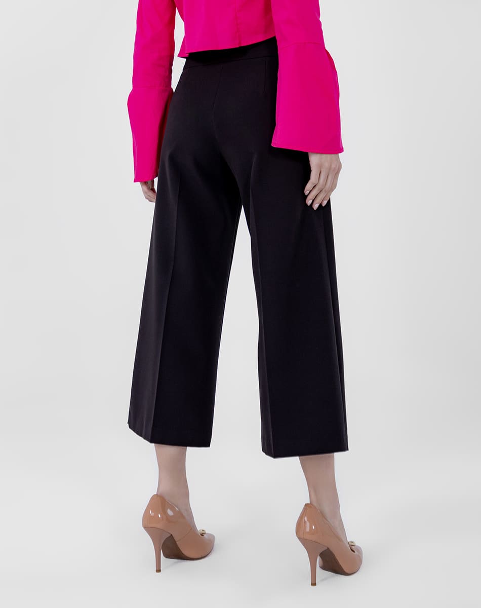 SHYLA | Cropped Flared Pants