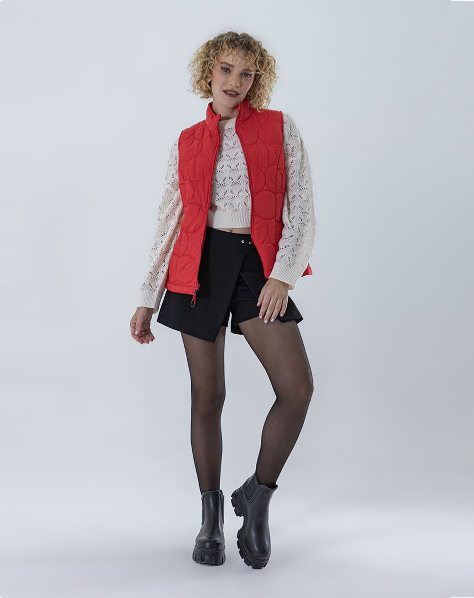 circular quilted pattern vest