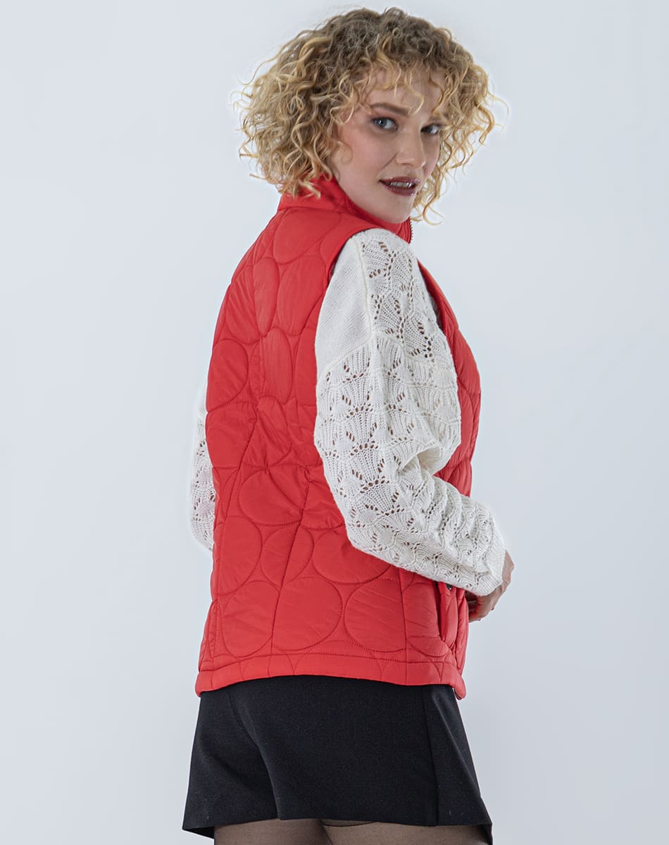 circular quilted pattern vest
