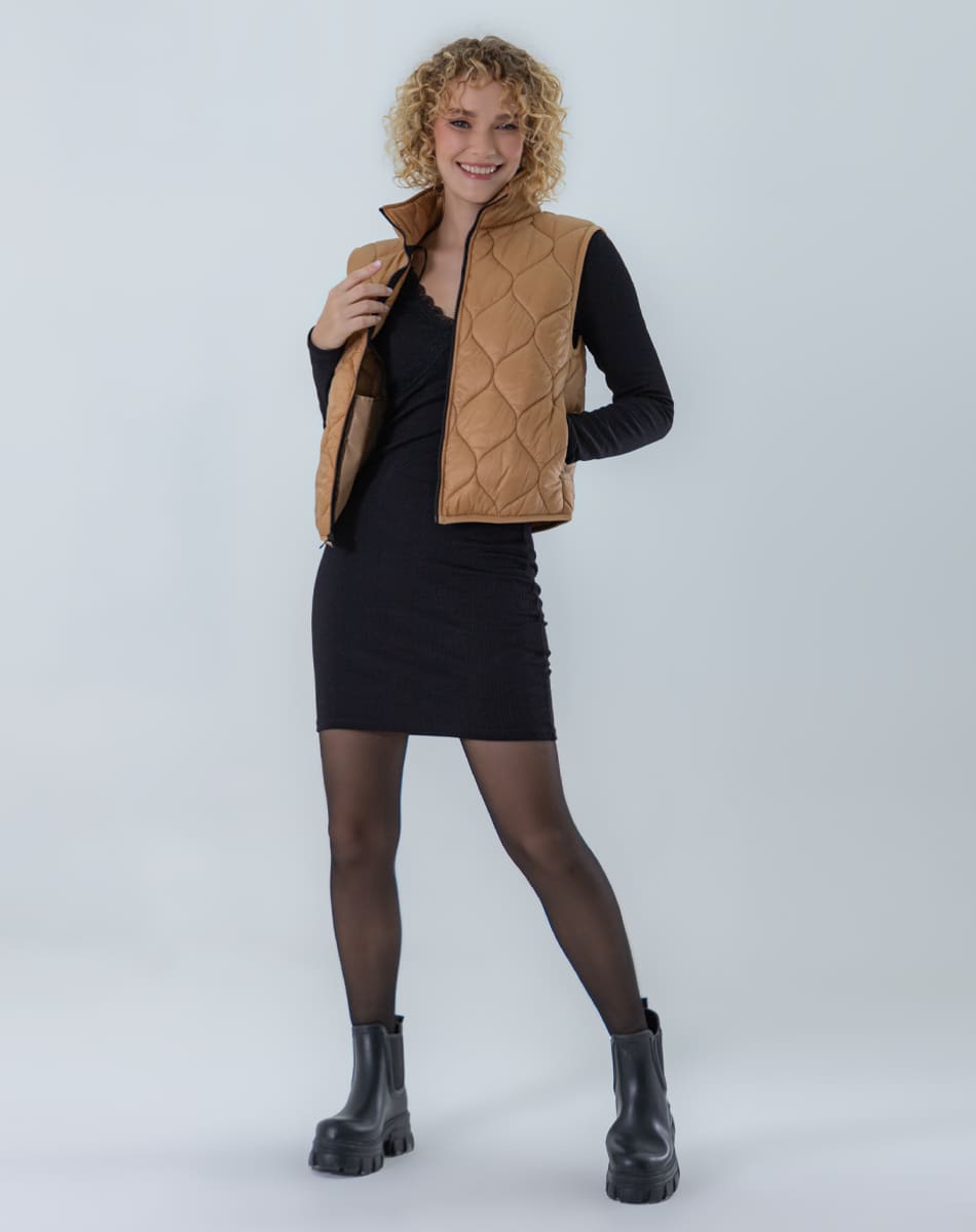 Sport Type Vest.