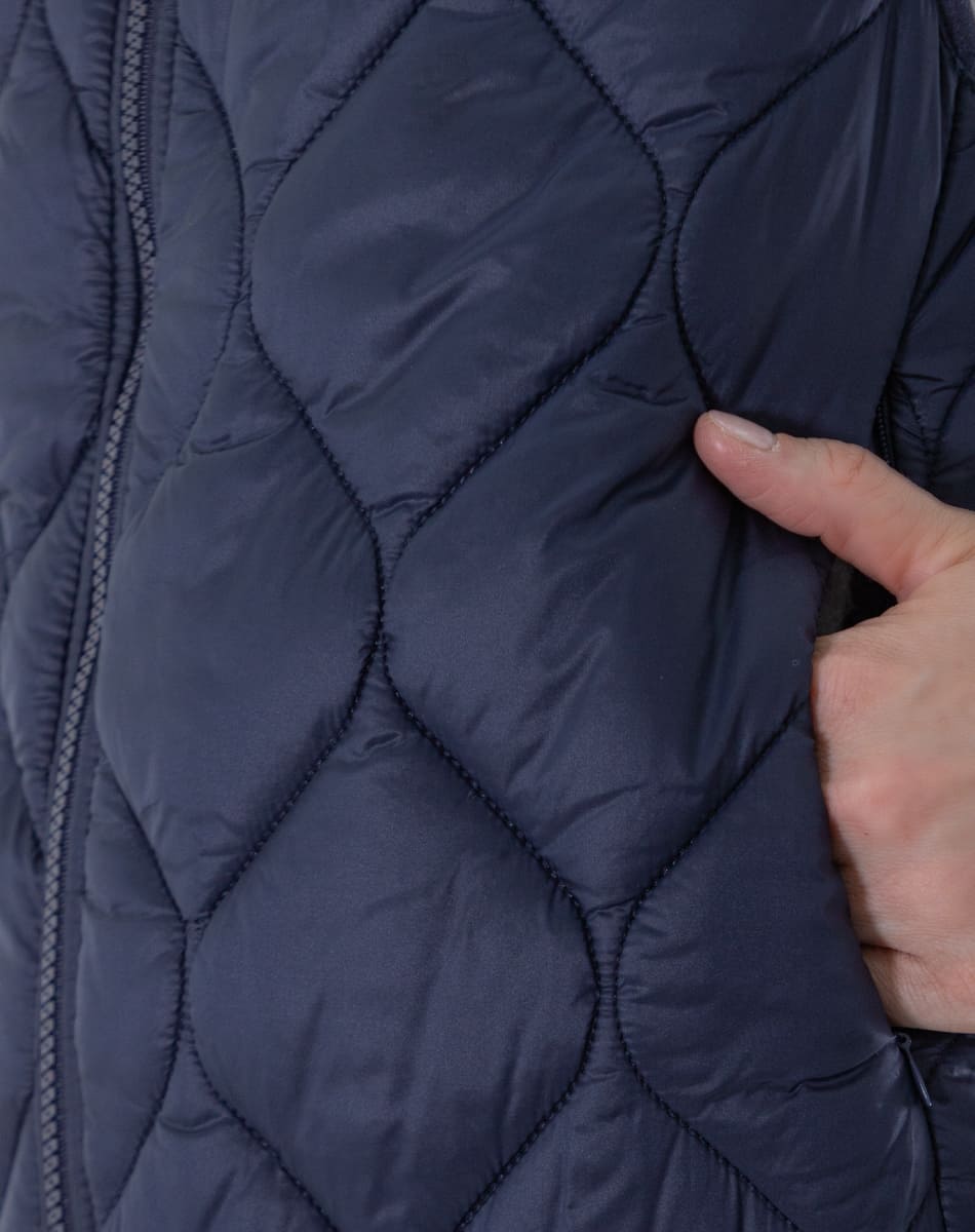 Sport Type Vest.