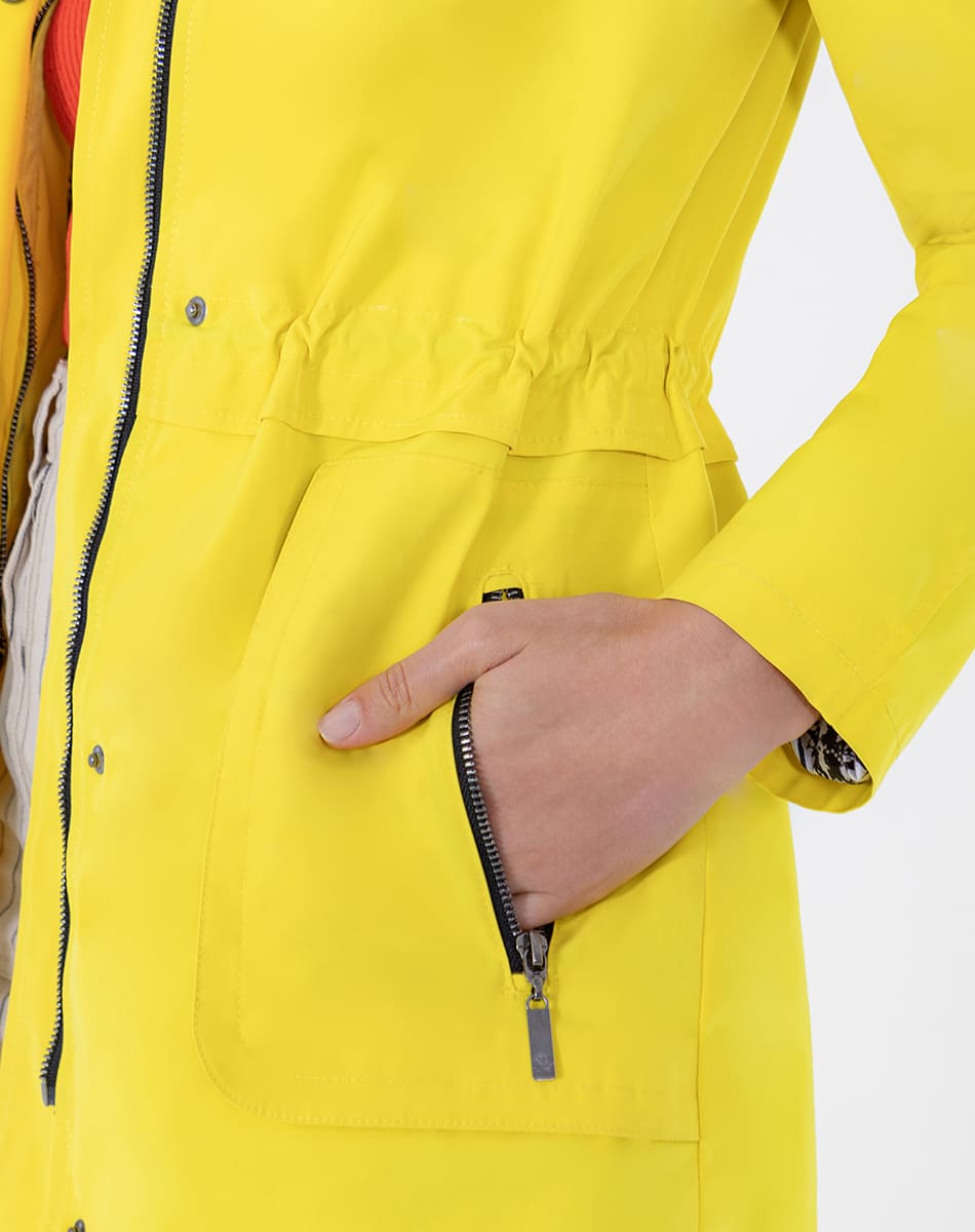 SHYLA | Trench Coat with Hood and Button Closure