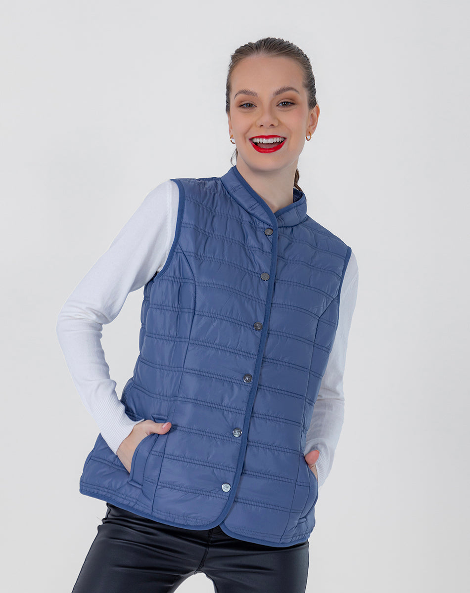 Quilted vest with mao collar