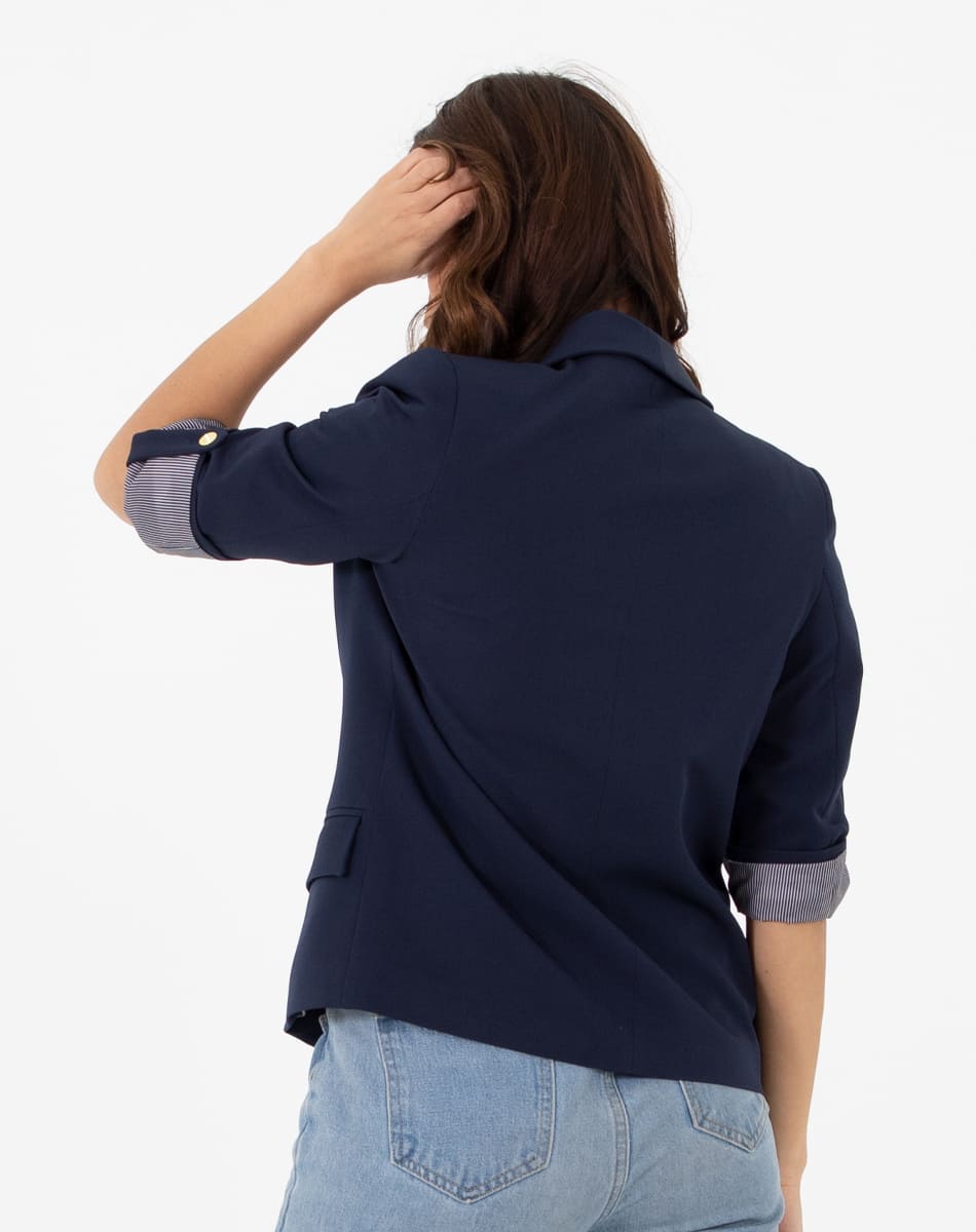 Classic short lenght blazer