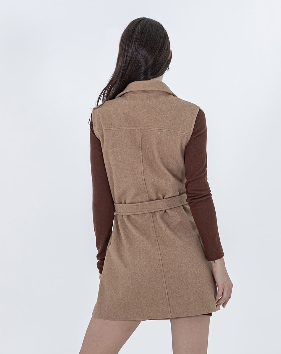 Vest With Double Lapeled Tape