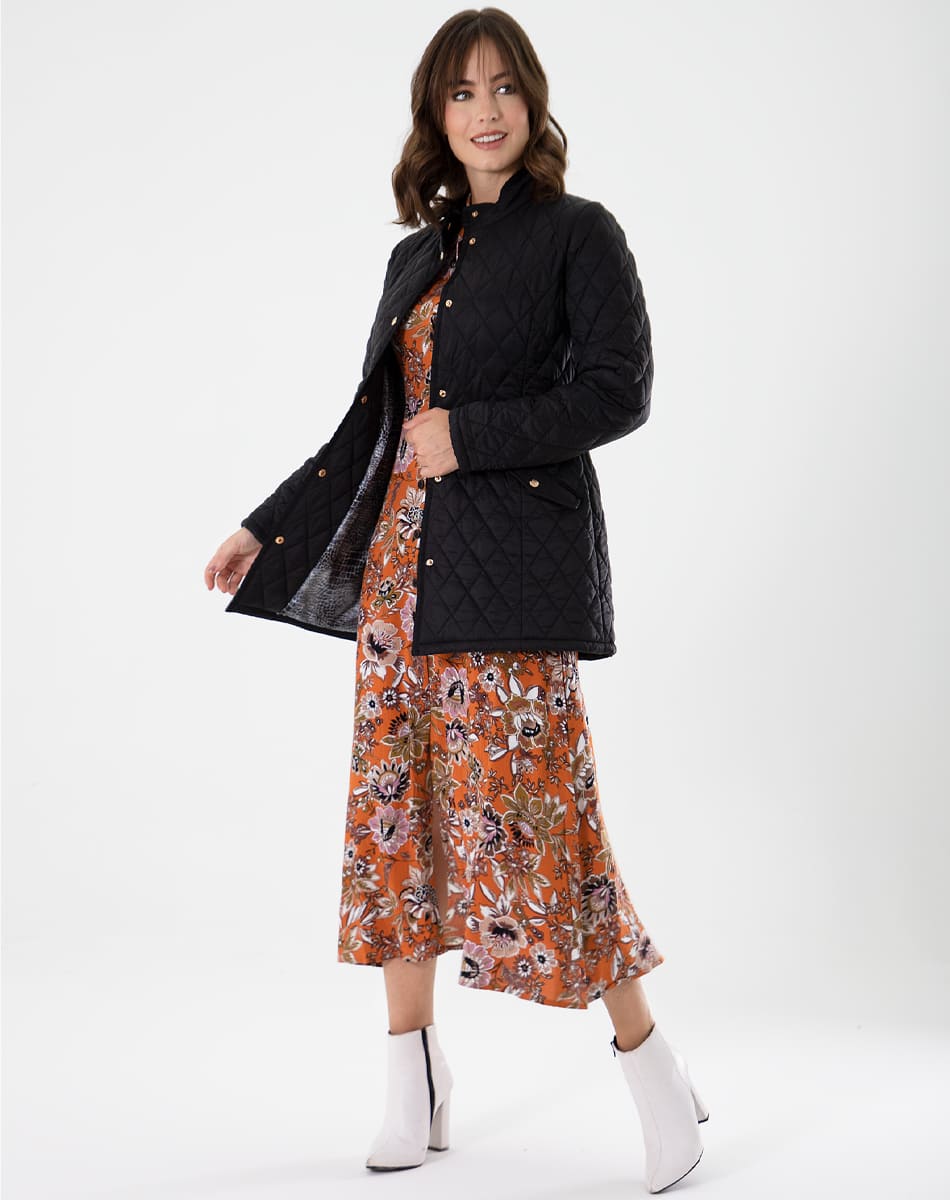 Elegant Jacket With Pockets