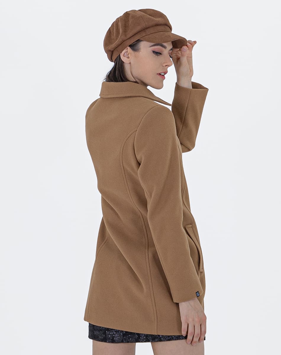 single breasted coat