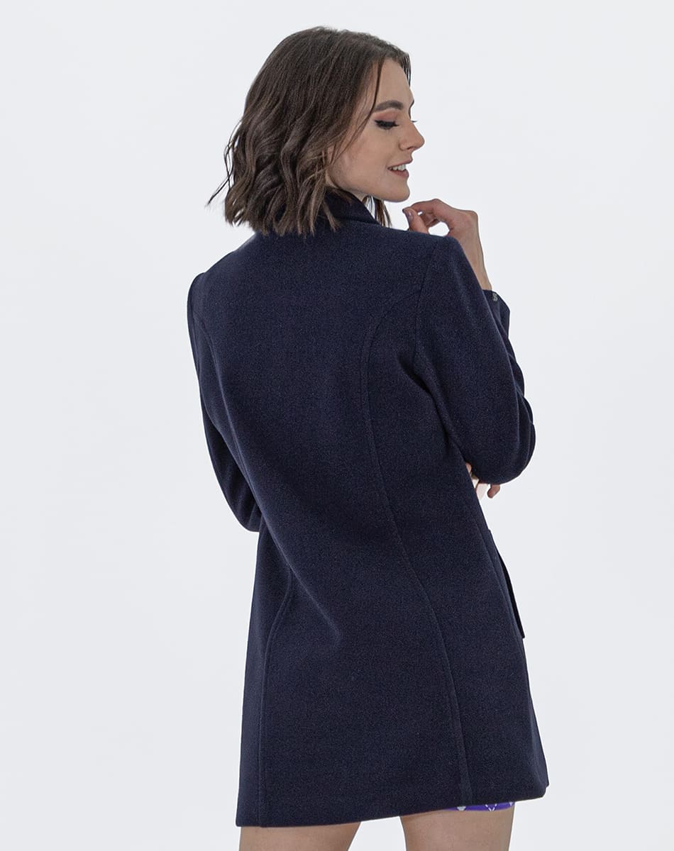 single breasted coat
