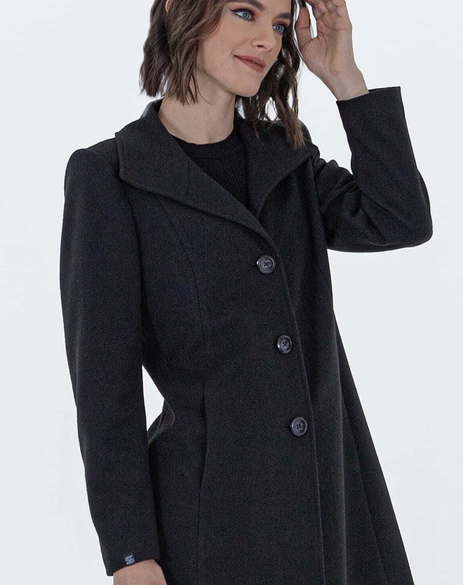 Elegant Coat With Pockets