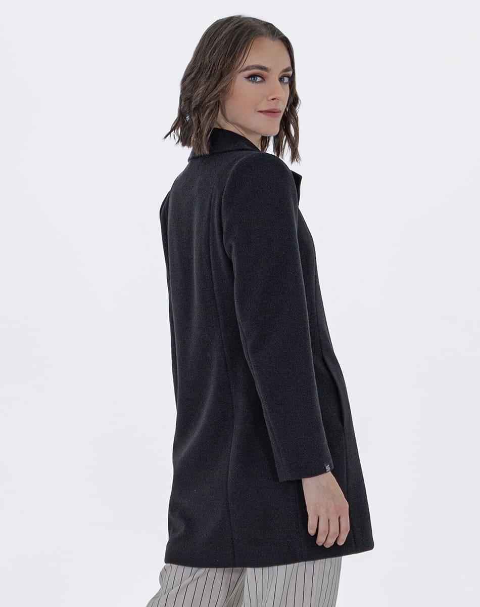 Elegant Coat With Pockets