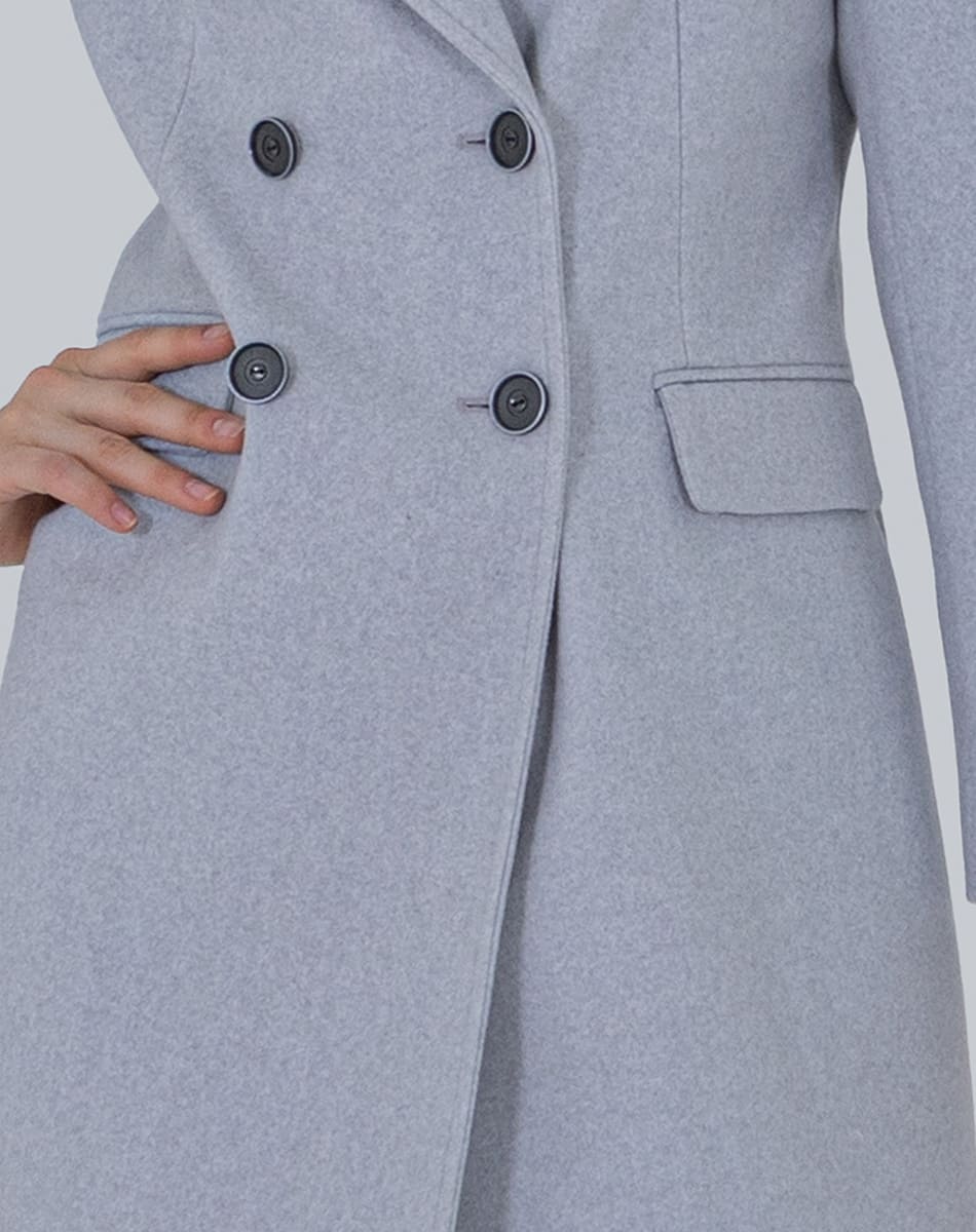 ClassicaL double breasted coat
