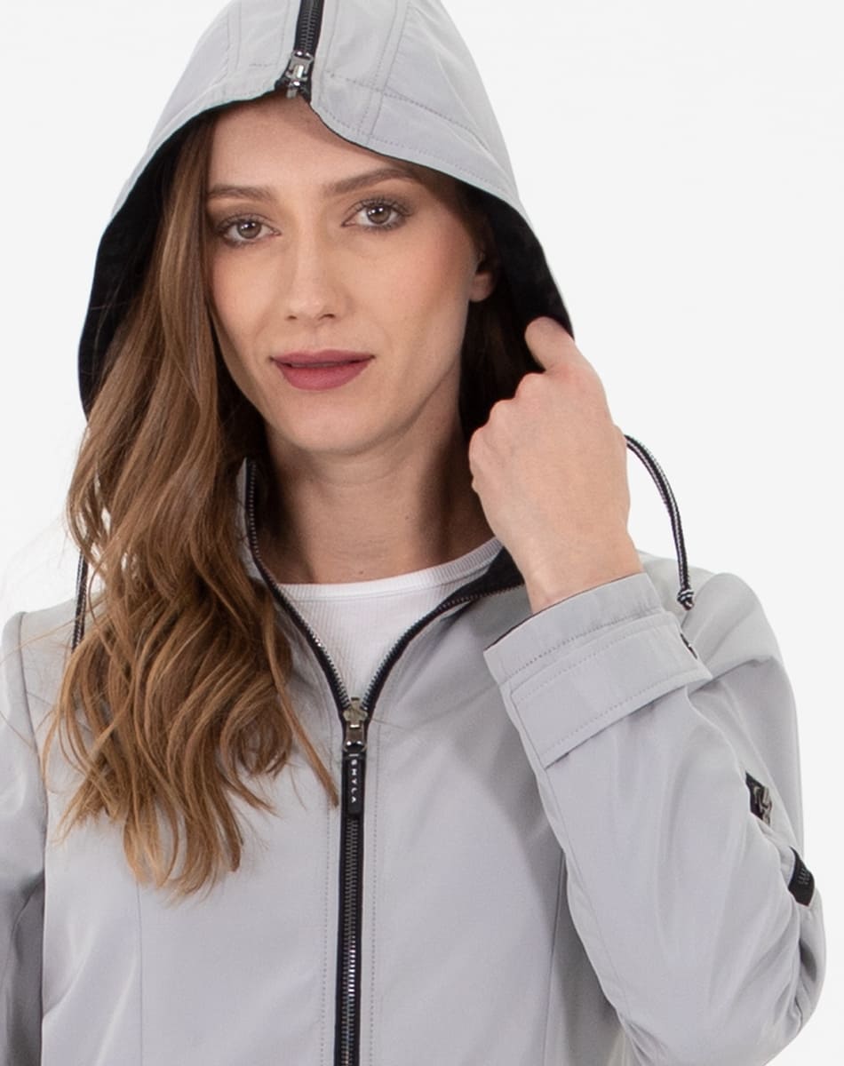 Reversible raincoat