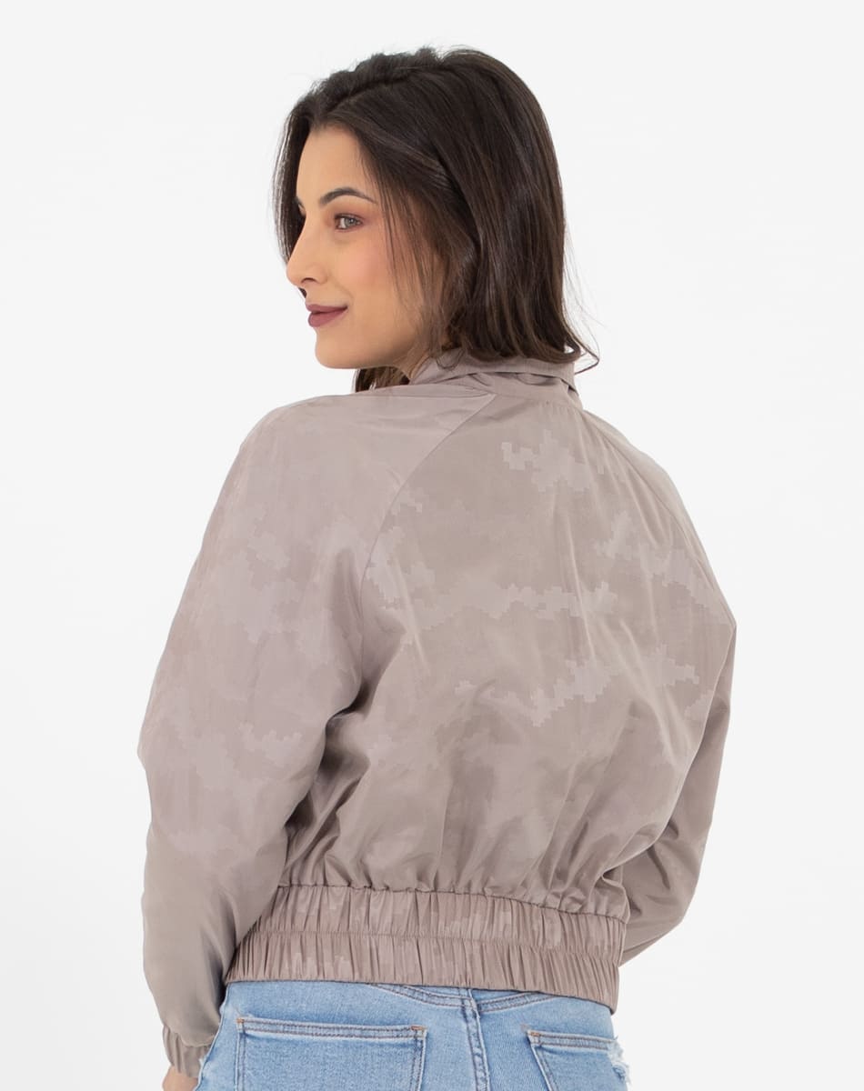 Short length raincoat