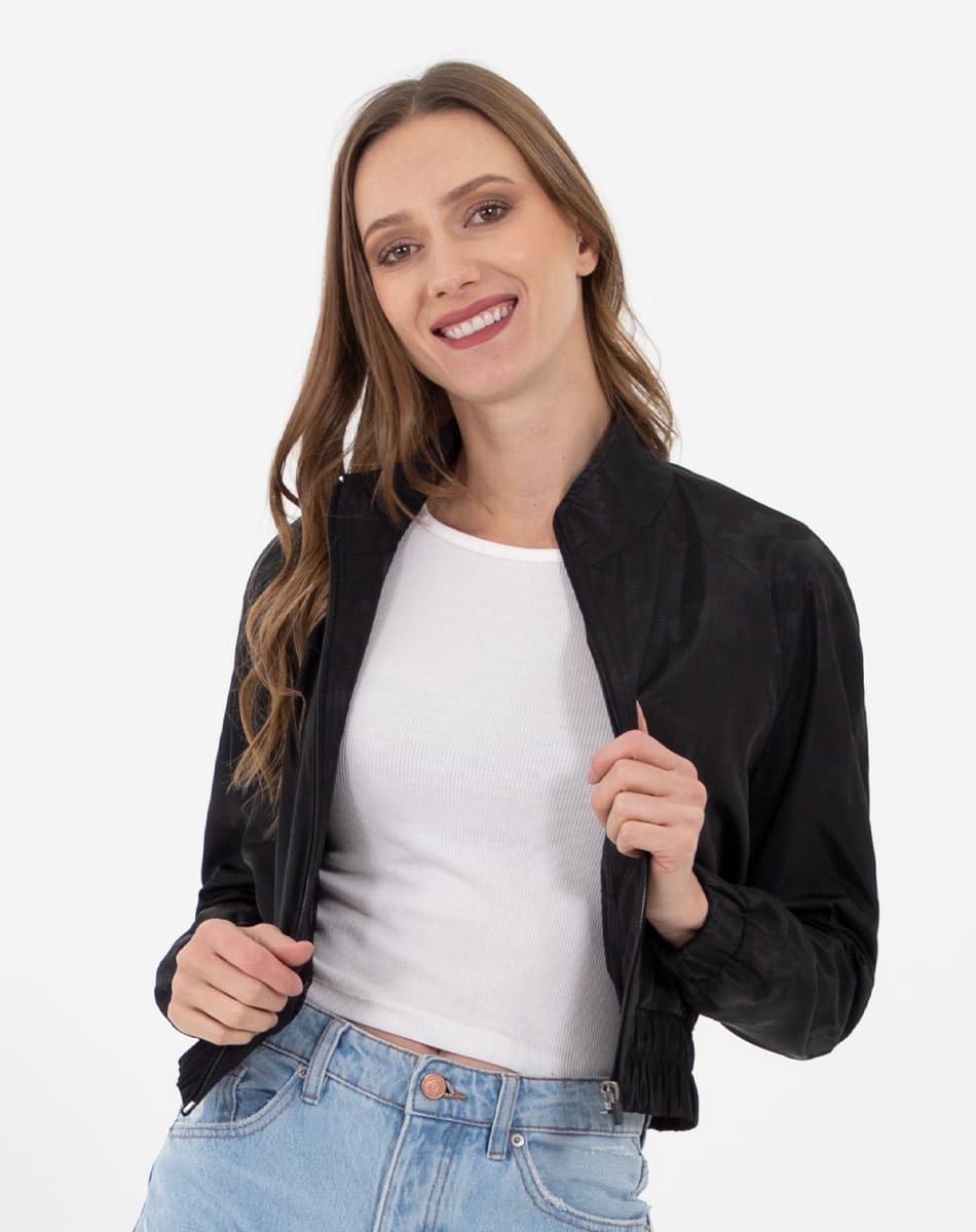 Short length raincoat