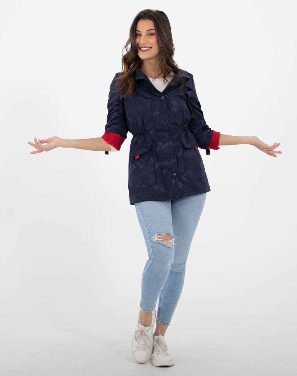 Light raincoat