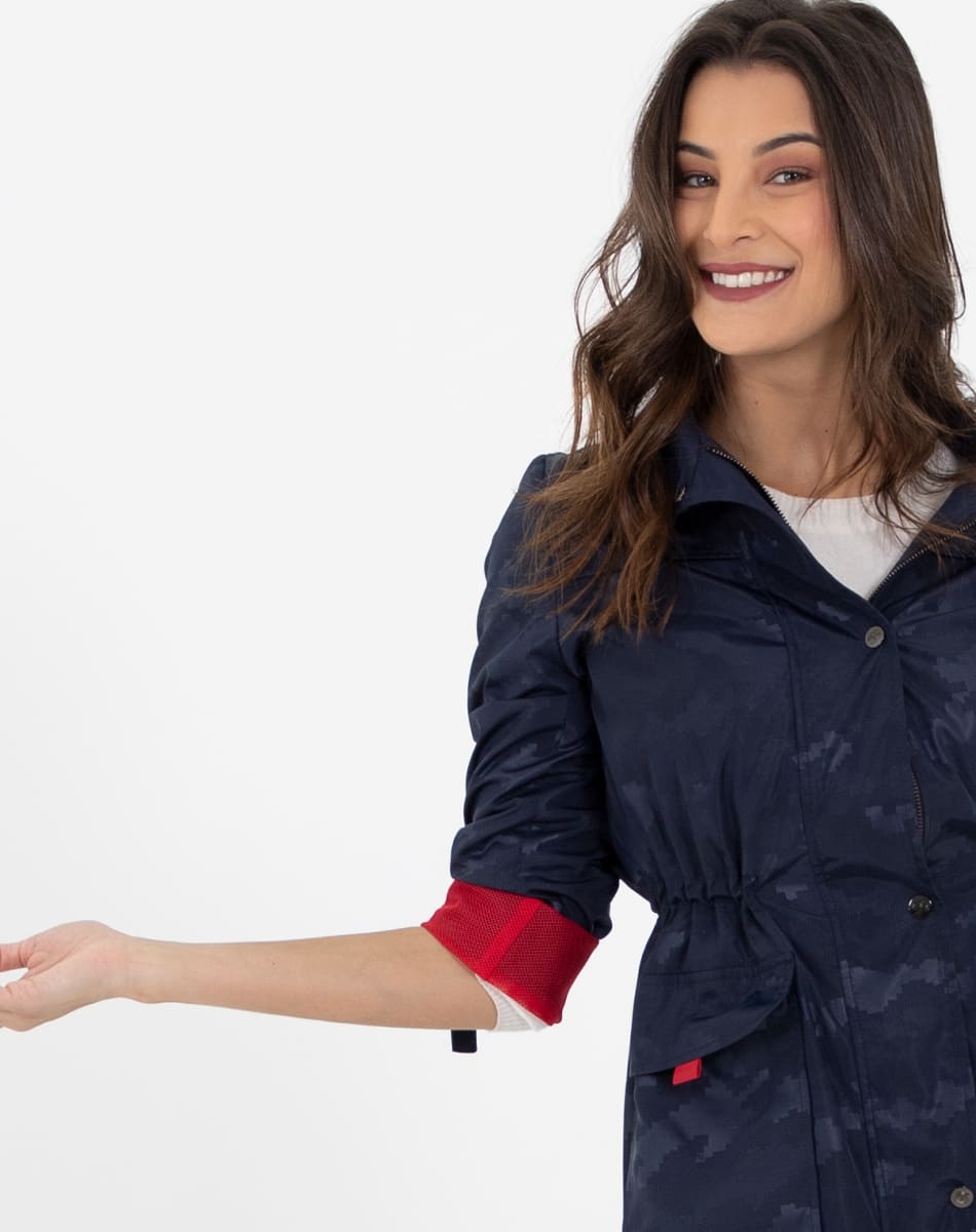 Light raincoat