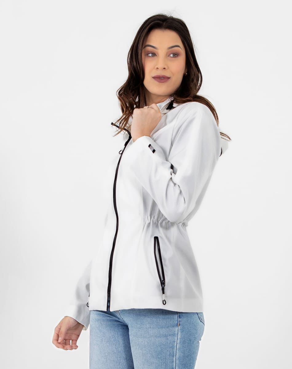Sport raincoat