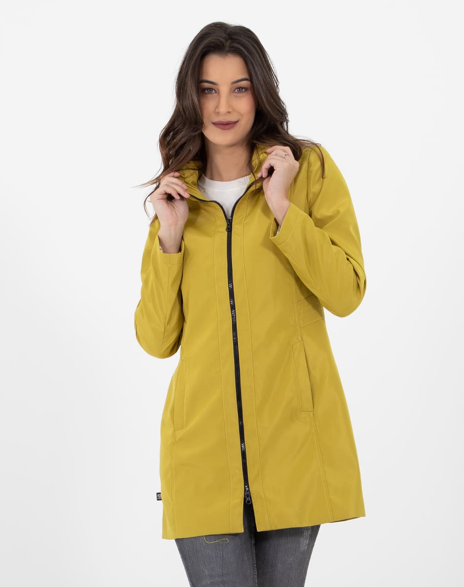 Traditional raincoat