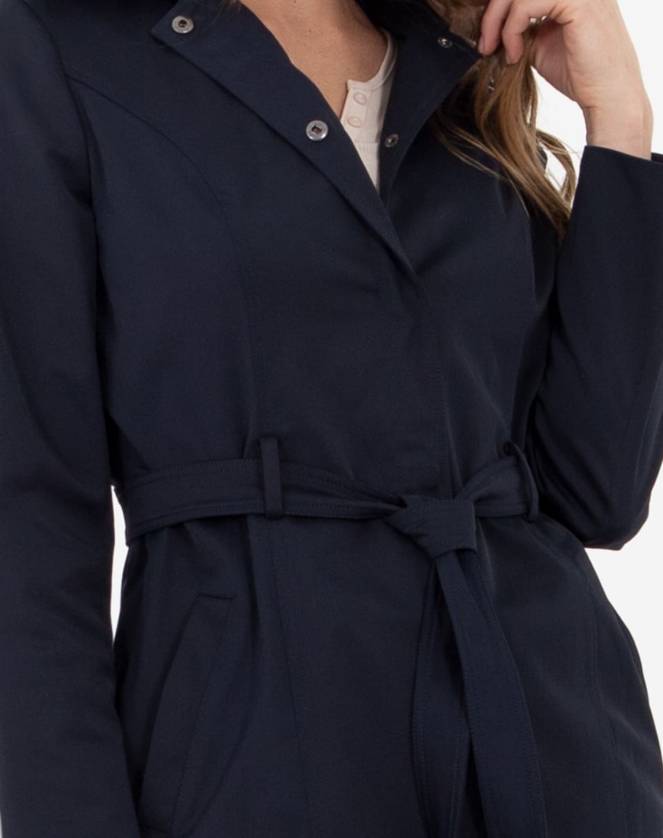 Tie up traditional raincoat