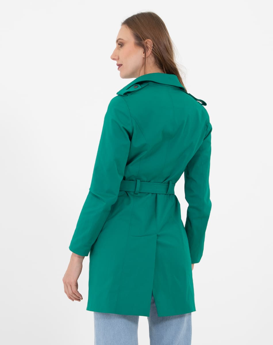 Tie up traditional raincoat
