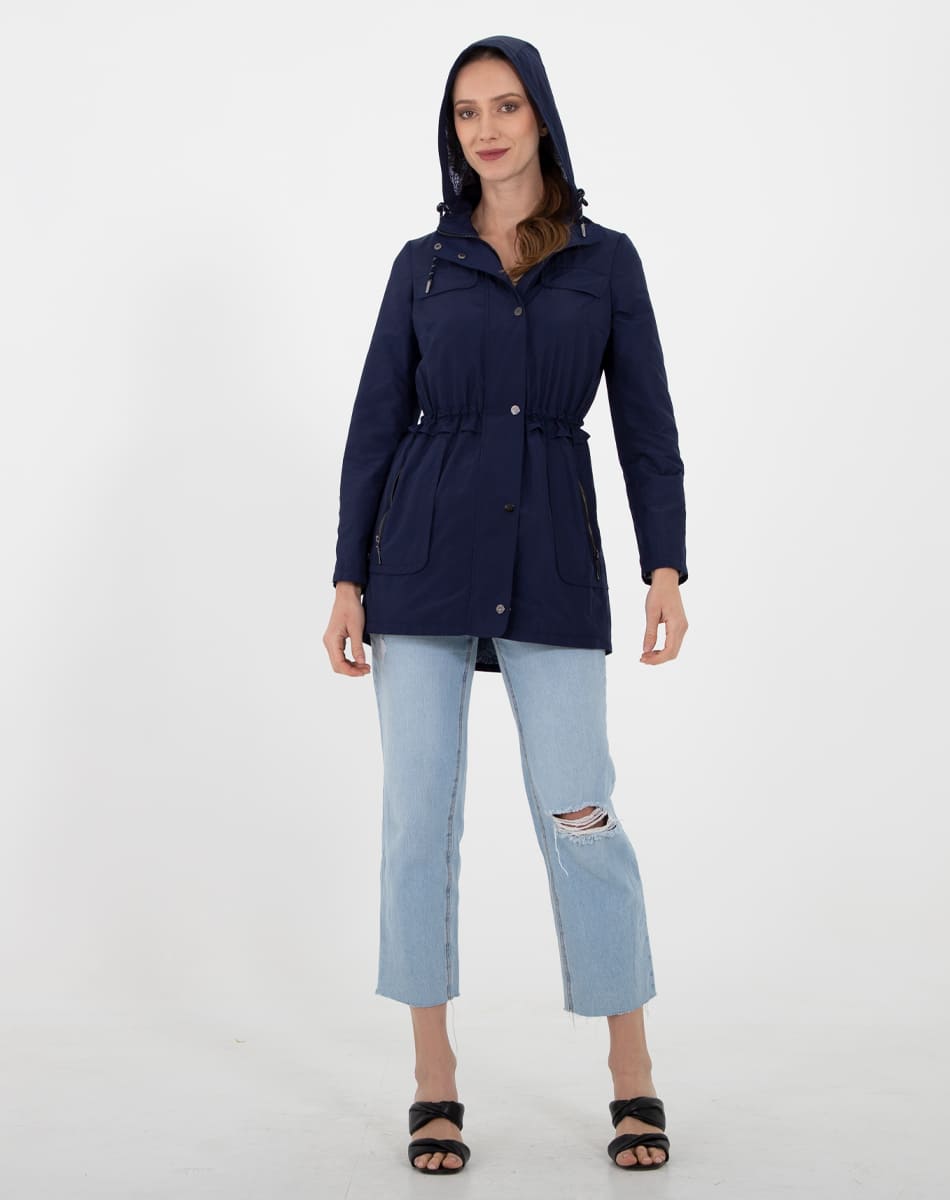 Light hooded raincoat
