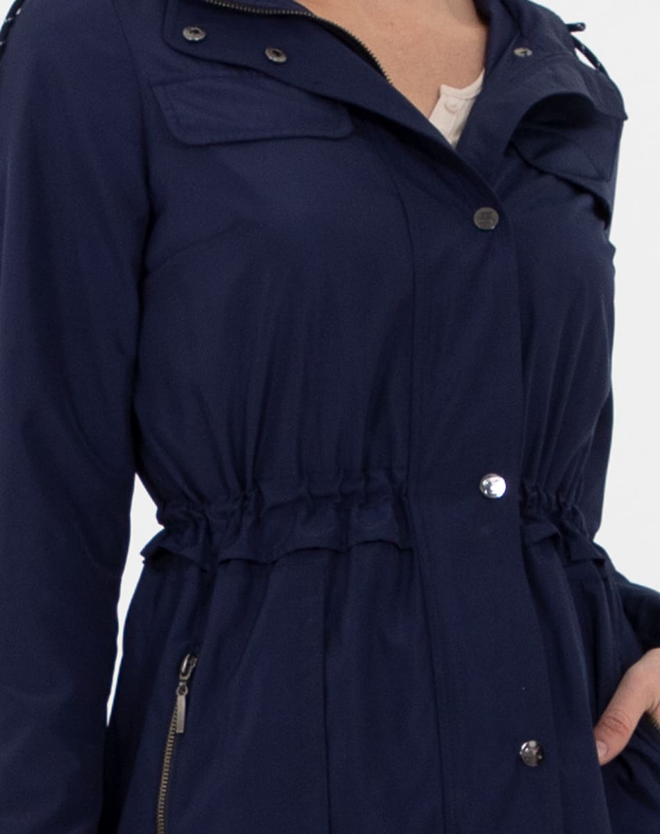 Light hooded raincoat