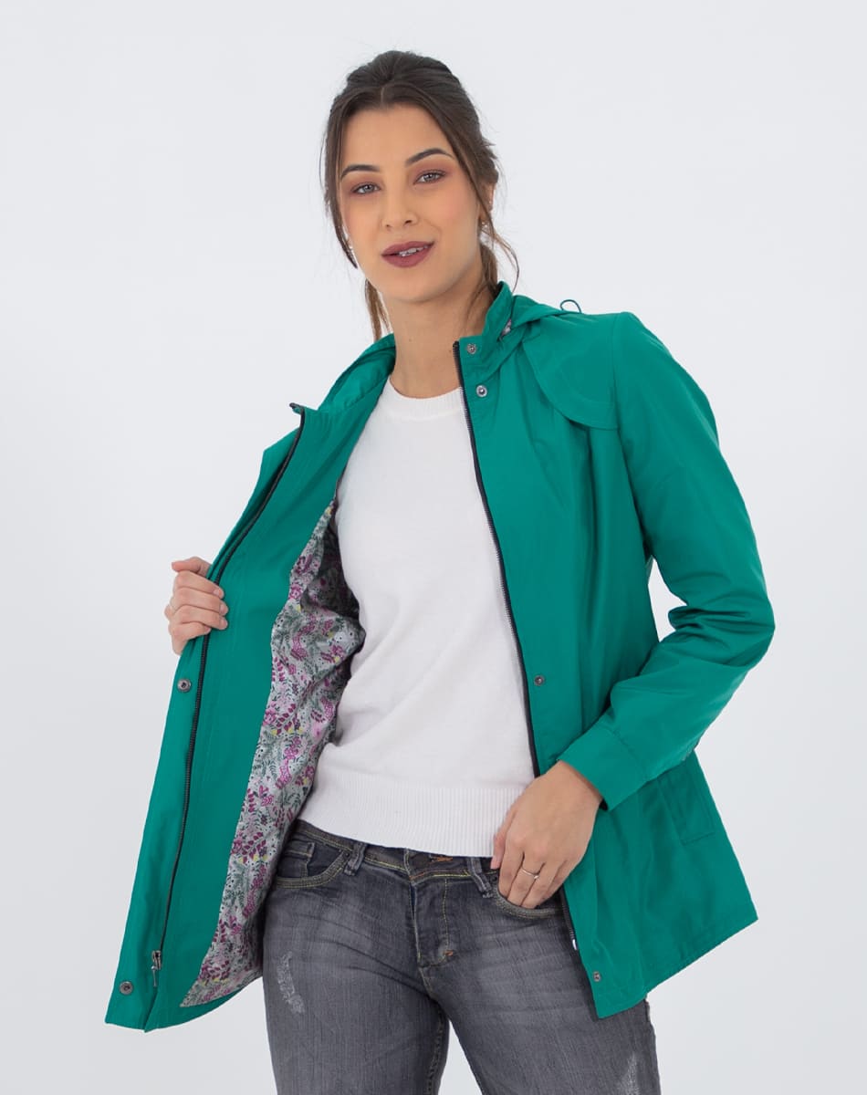 Detachable hood raincoat