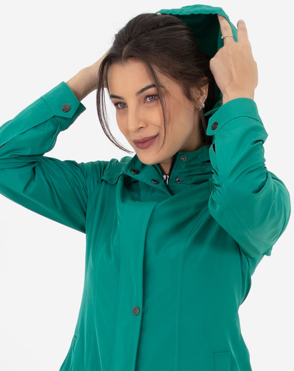 Detachable hood raincoat