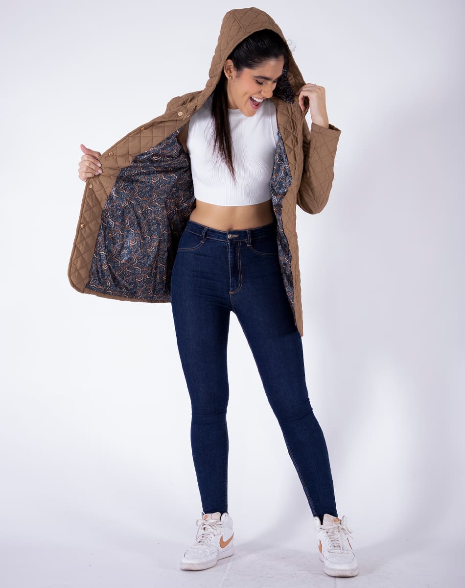 Hooded quilted jacket