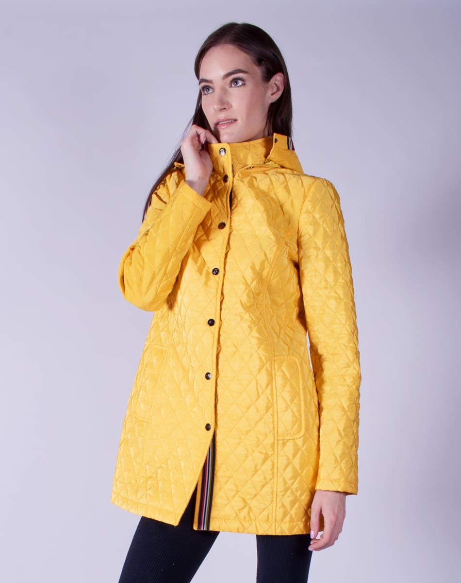 Detachable hood jacket