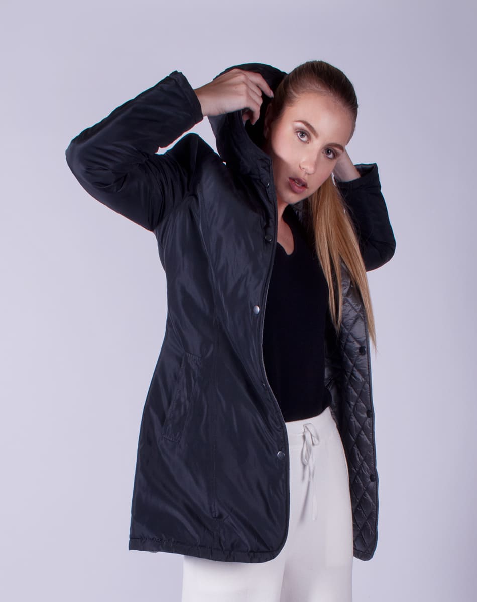 Capitoned jacket with hat