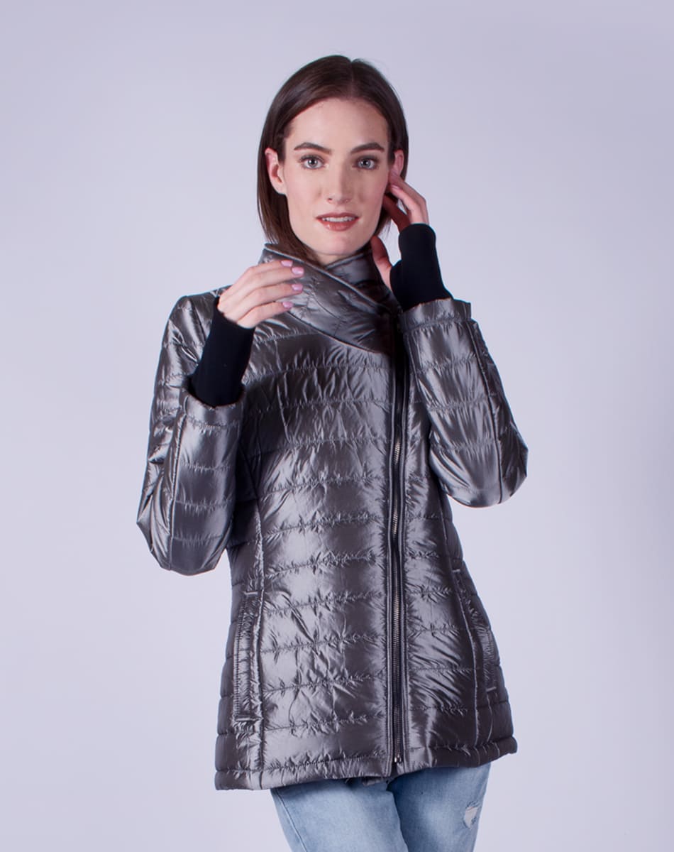 Jacket with integrated cuffs