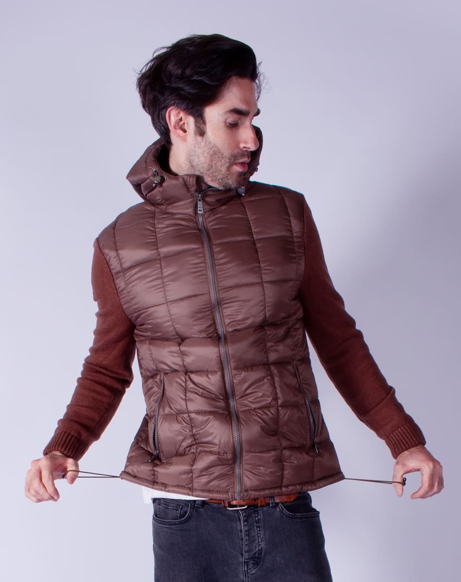 Detachable hood jacket
