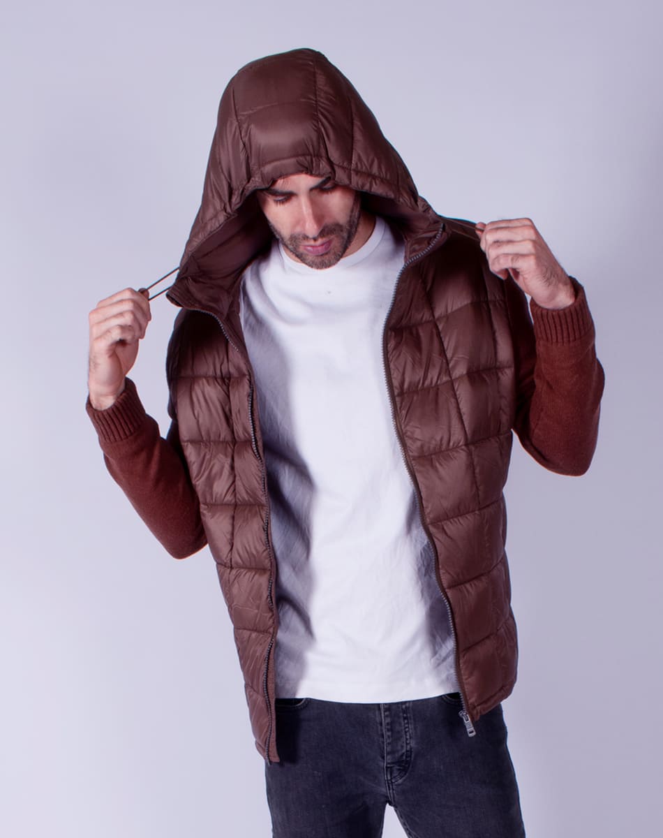 Detachable hood jacket