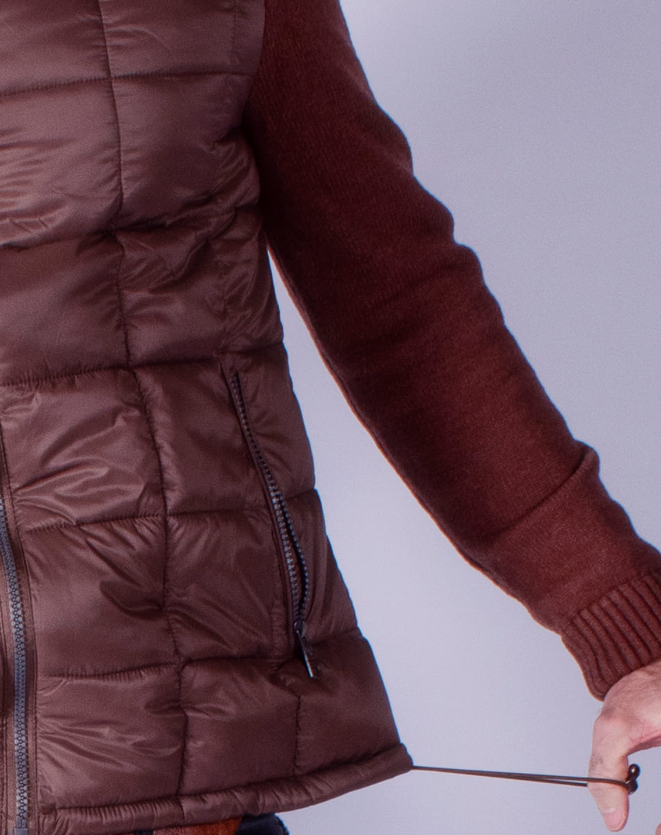 Detachable hood jacket