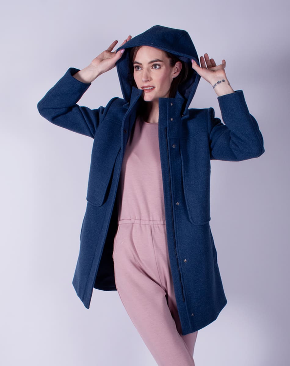 Coat with detachable hood