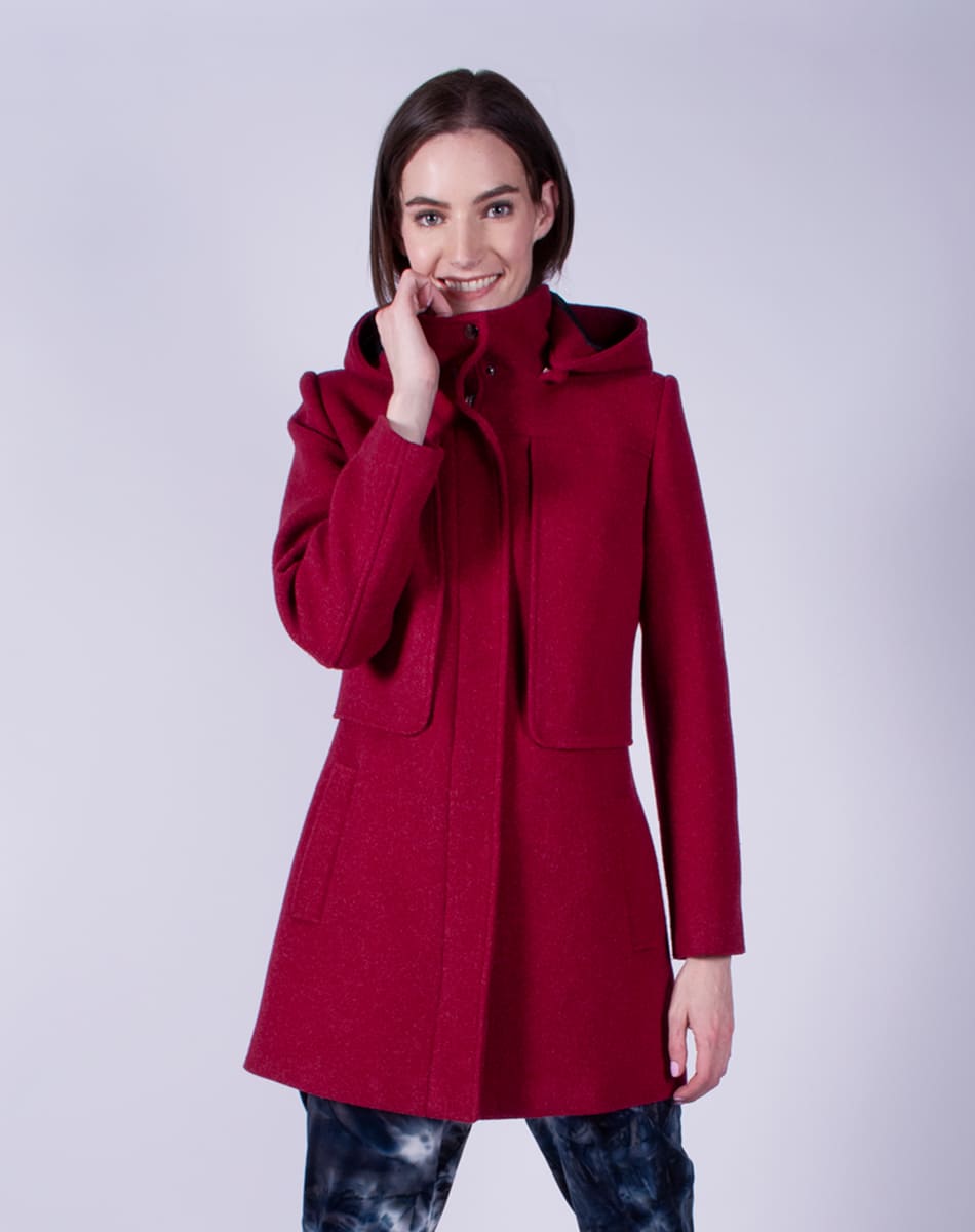 Coat with detachable hood