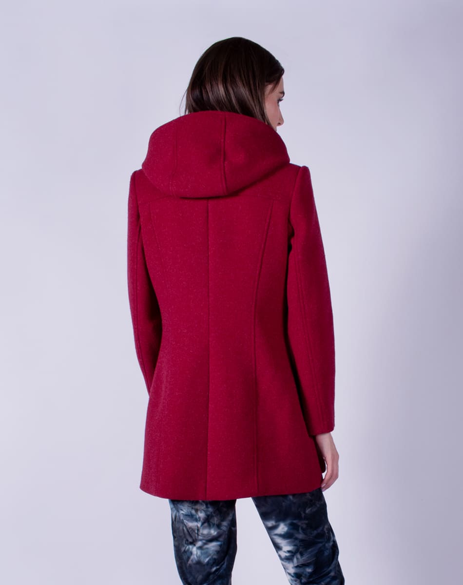 Coat with detachable hood