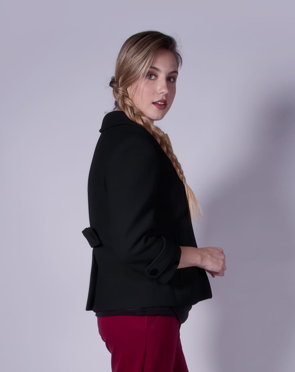 Short coat