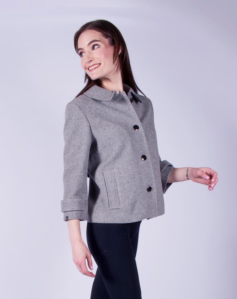Short coat