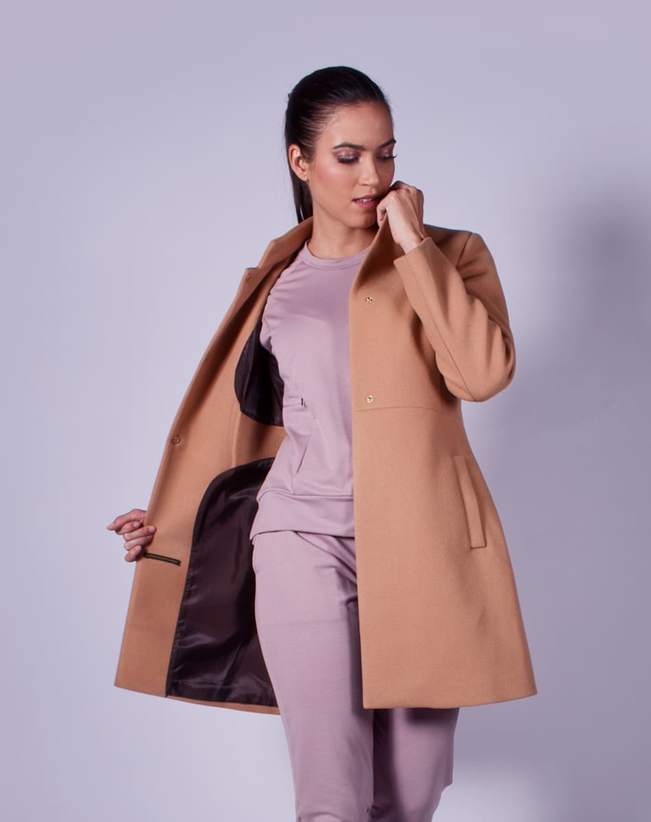 Elegant long coat