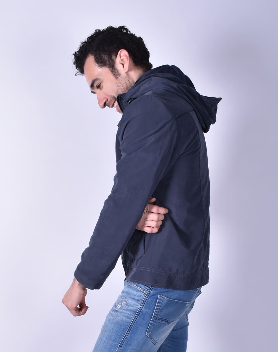 Waterproof trench coat