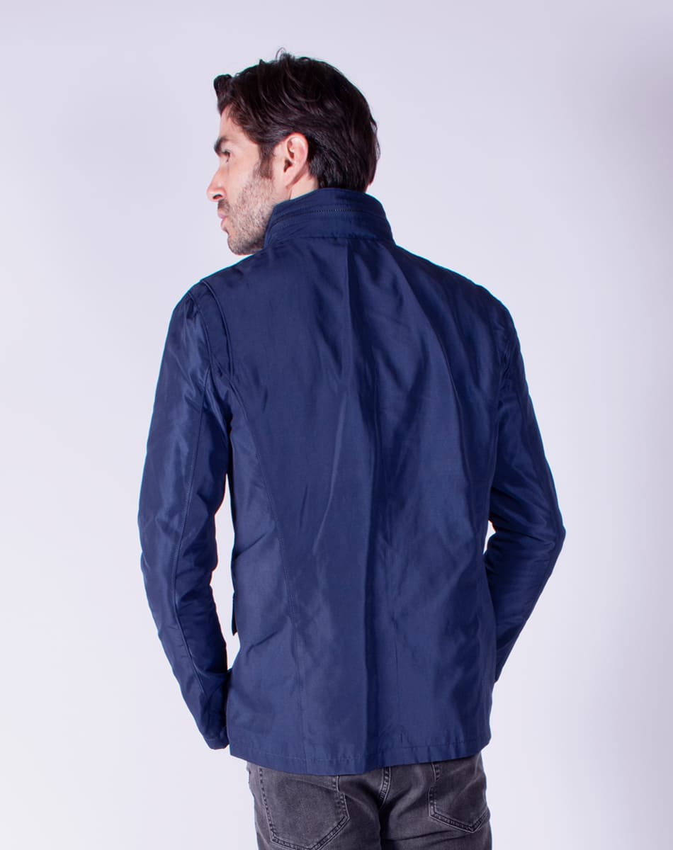 Water repellent lightwear