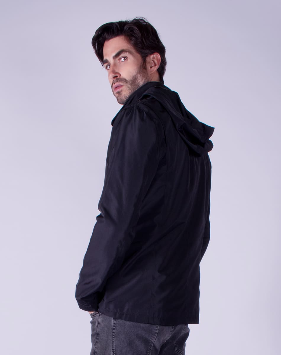 Water repellent lightwear