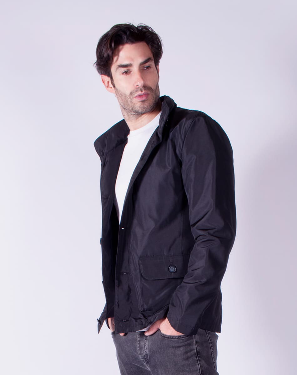 Water repellent lightwear