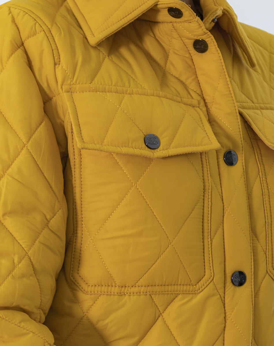 Quilted jacket with Buttons in front