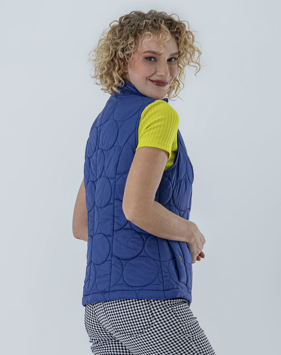 circular quilted pattern vest